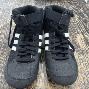 Adidas wresting shoes youth size 3 black
